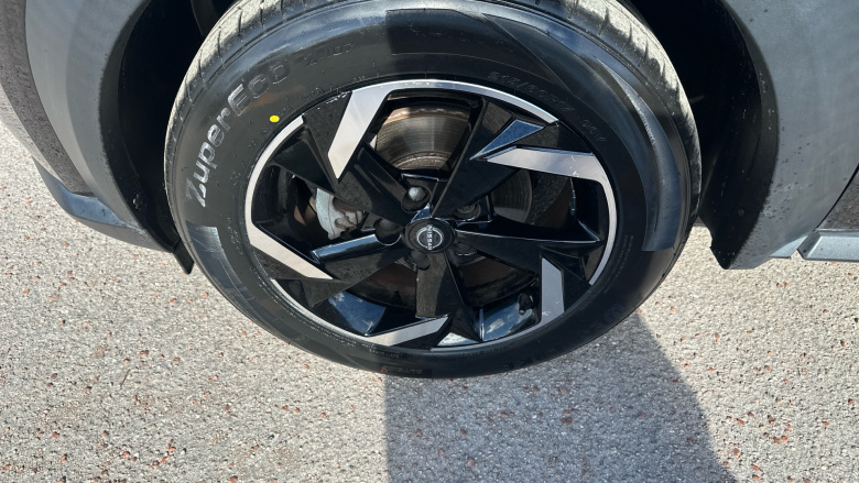 Nissan Juke 1.6 Hybrid N-Connecta 5dr Auto Hybrid Hatchback